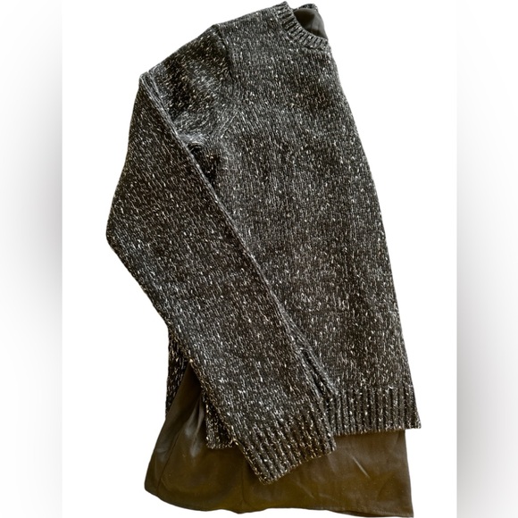 Club Monaco Sweater - Picture 3 of 9